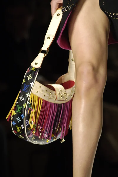 Look 28
